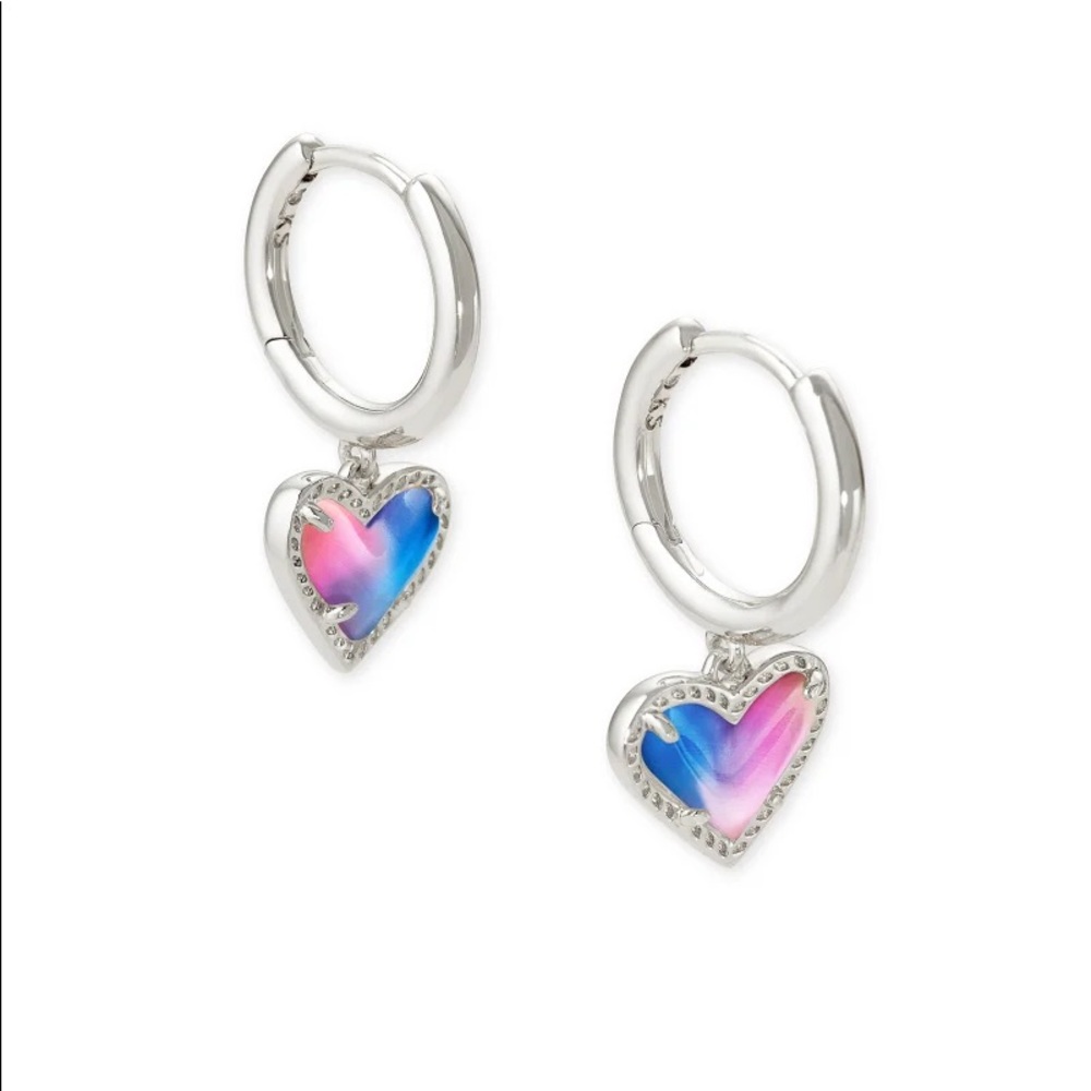 Kendra Scott Ari heart Huggie Silver tone earrings in